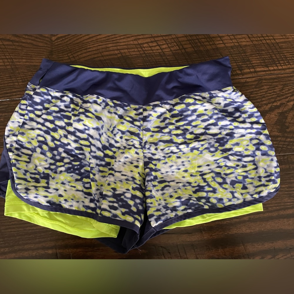 Athletic shorts